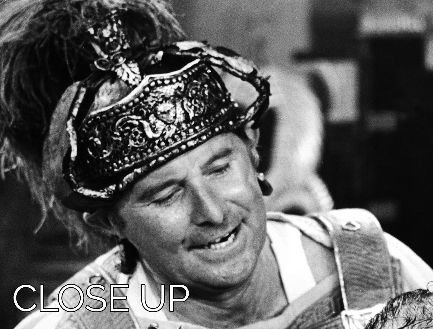 Three-panel canvas print featuring Morecambe and Wise with Glenda Jackson, showcasing vibrant colors and artistic design.