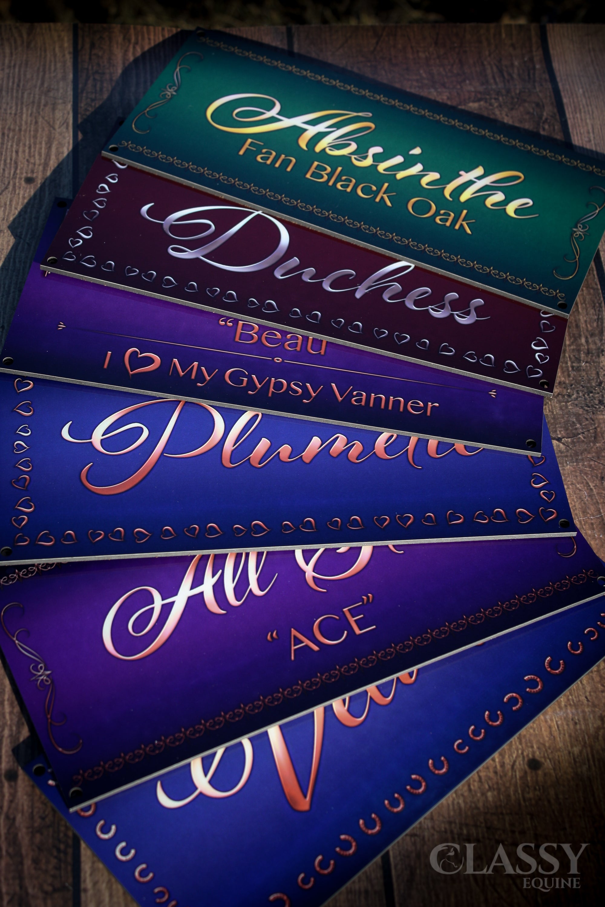 Personalized horse stall plaque with glossy finish, customizable colors and graphics, perfect for stalls and paddocks.