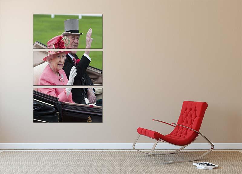 A beautiful 3-panel canvas art featuring Queen Elizabeth II and Prince Philip in their carriage at Ascot, showcasing royal elegance.