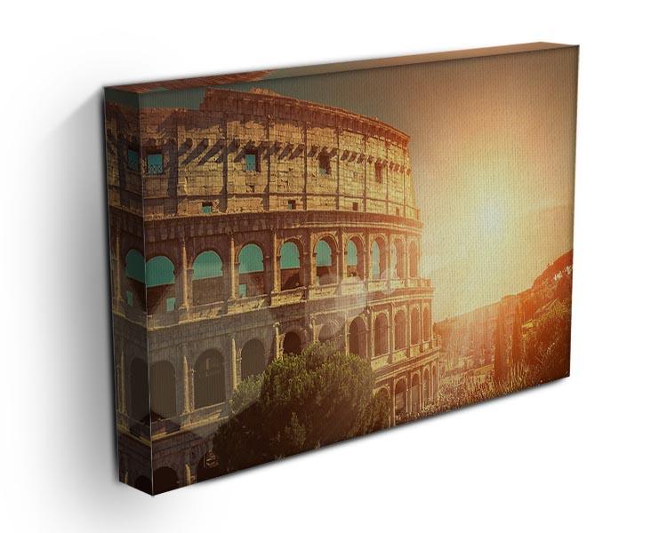 A beautiful canvas print of the Roman Coliseum showcasing its architectural grandeur and historical significance.