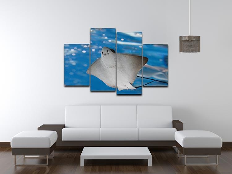 A vibrant 4-split canvas artwork featuring a sea stingray and colorful marine life, creating a dynamic oceanic scene.