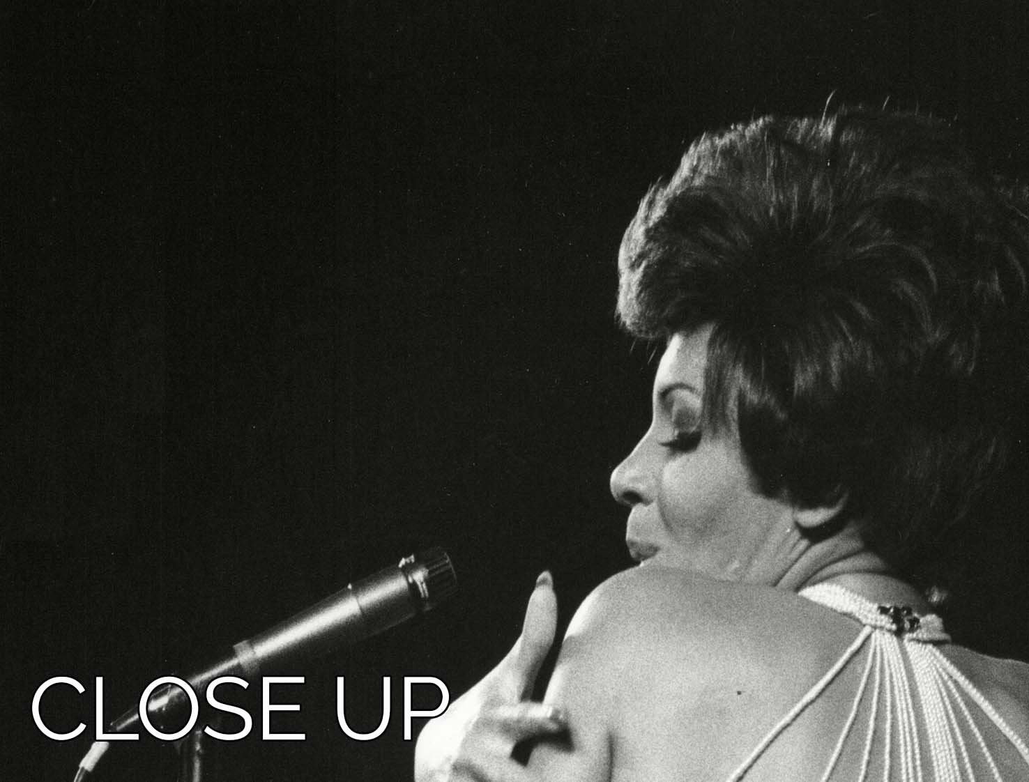 Shirley Bassey on stage 3-panel canvas print showcasing vibrant colors and elegant design.