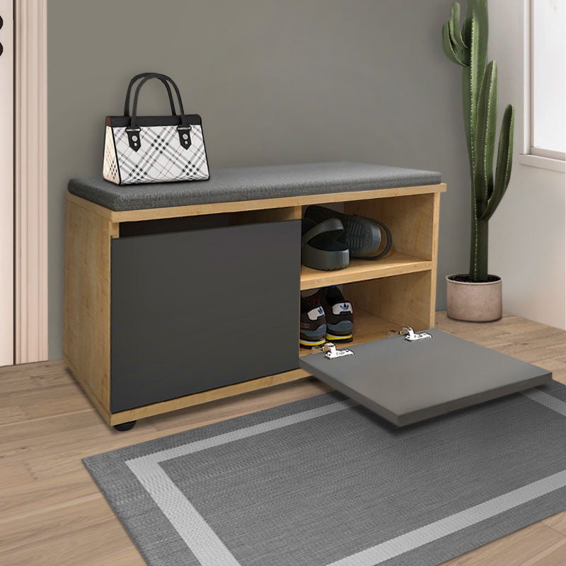 CARMA shoe rack in oak finish with a comfortable anthracite seat cushion, designed to hold 8 pairs of shoes.