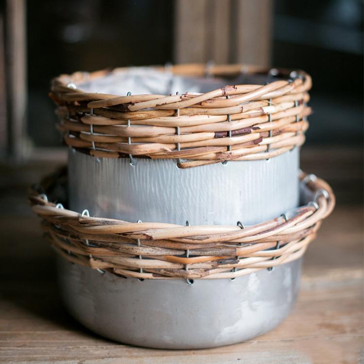 Silver Metal Willow Mixed Zakka Planter in various sizes, showcasing a stylish design suitable for flowers.