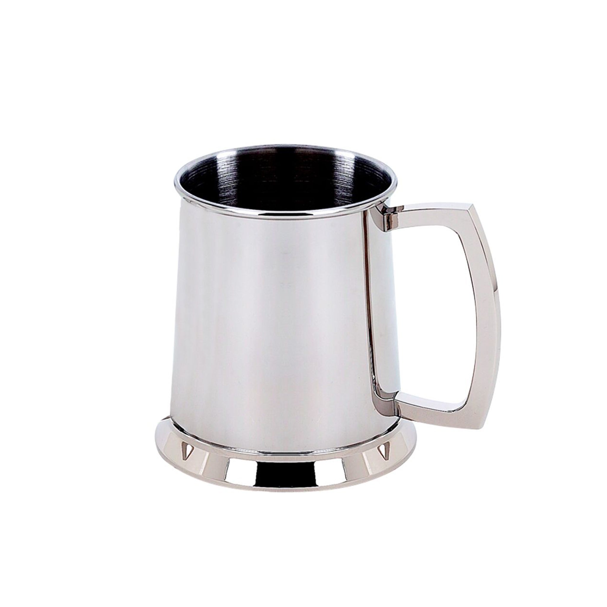 A shiny stainless steel tankard with a bright polished finish, holding 20 oz of beverage, perfect for ales and beers.