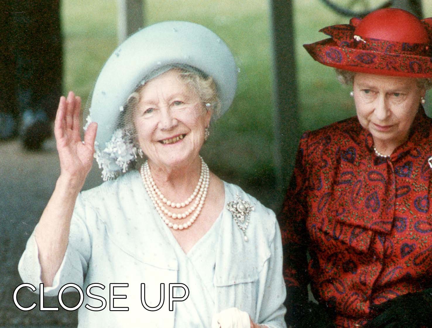 A stunning 3-panel canvas art featuring The Queen Mother on her 91st birthday with Queen Elizabeth, showcasing royal elegance.