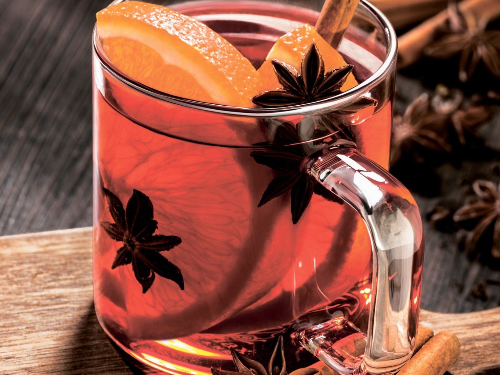 Thermo Glass Cup 8 Oz, showcasing its elegant design and clear borosilicate glass, perfect for hot and cold beverages.