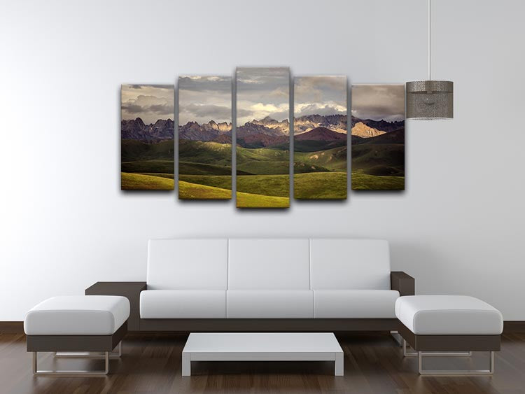 A stunning 5-split canvas artwork depicting the Tibetan Plateau, showcasing vibrant colors and intricate details across five panels.