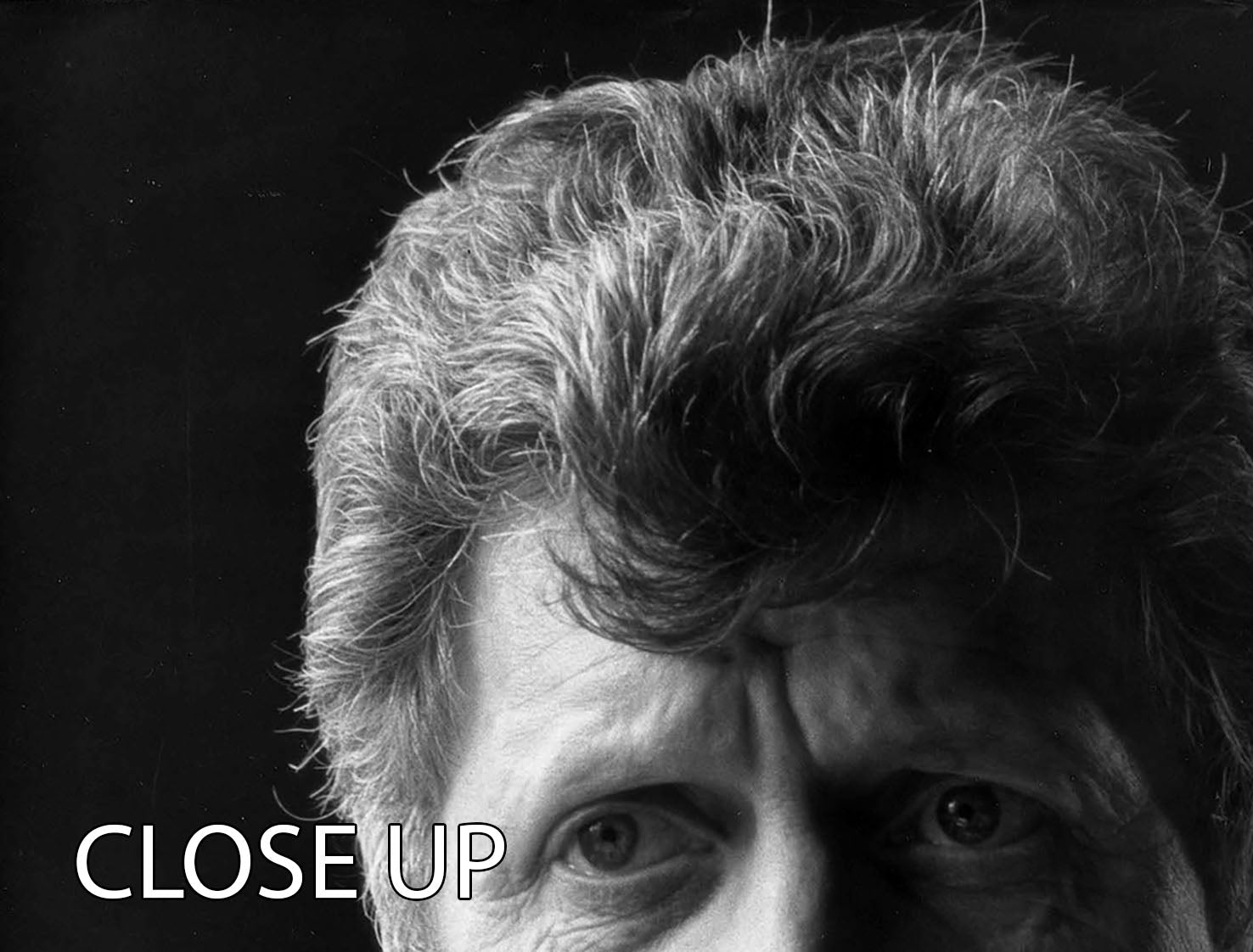 Tom Baker 1982 3-panel canvas print showcasing vibrant colors and intricate details, perfect for enhancing any room's decor.