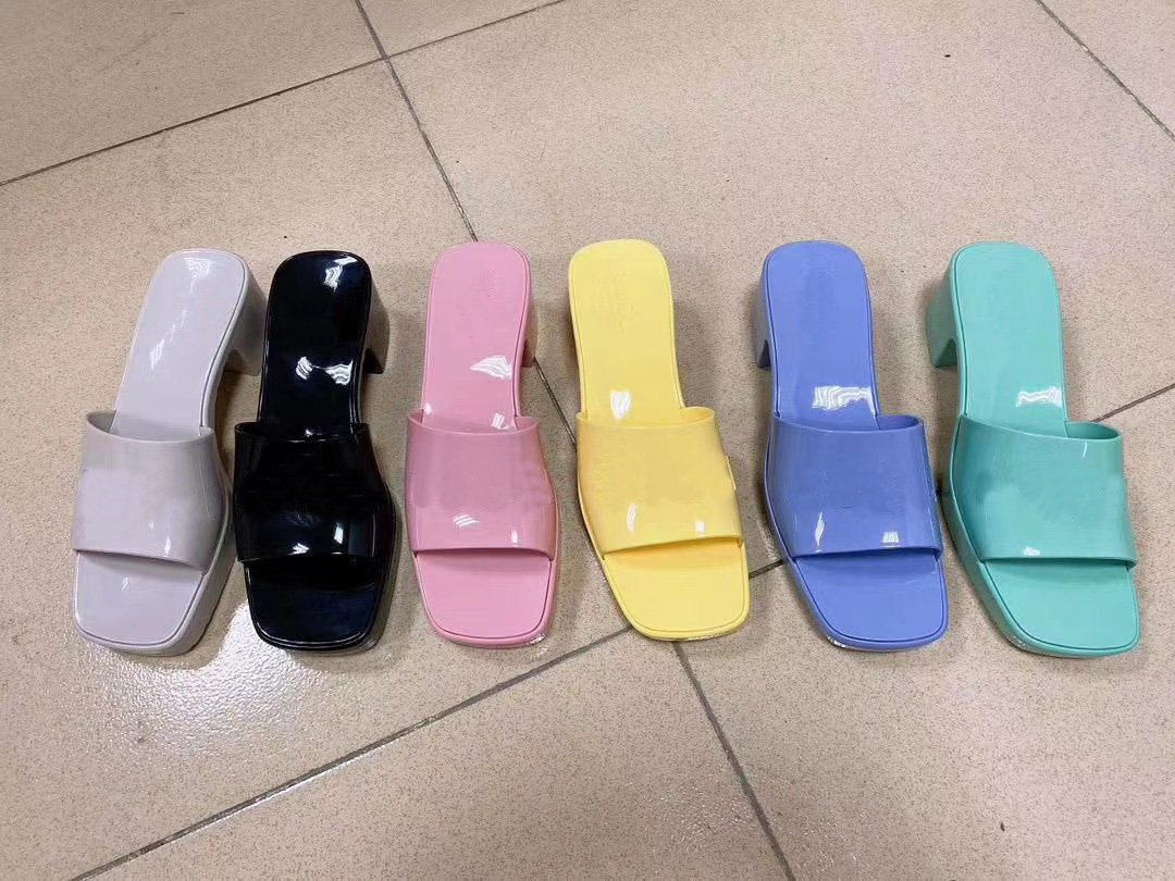 GULIKI women's slippers in a fashionable mirror multi-color design, made from genuine leather, perfect for summer wear.