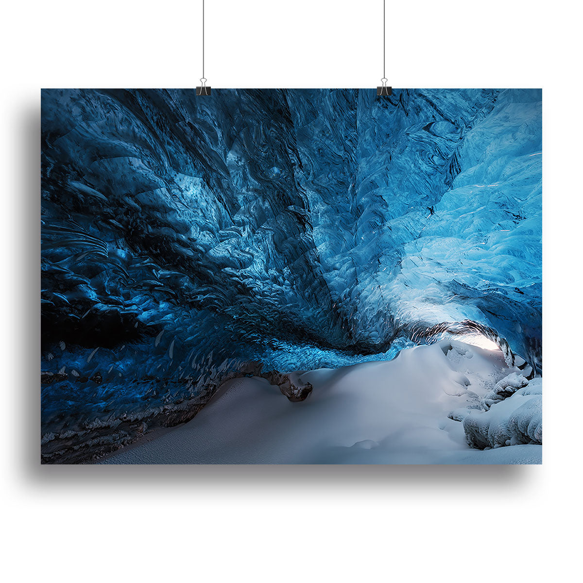 Una Grieta Azul canvas print showcasing modern art with vibrant colors and intricate details, perfect for home decor.