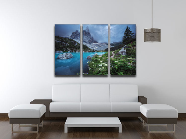A beautiful 3-panel canvas print featuring the serene Lago Di Sorapis panorama, showcasing vibrant colors and stunning details.