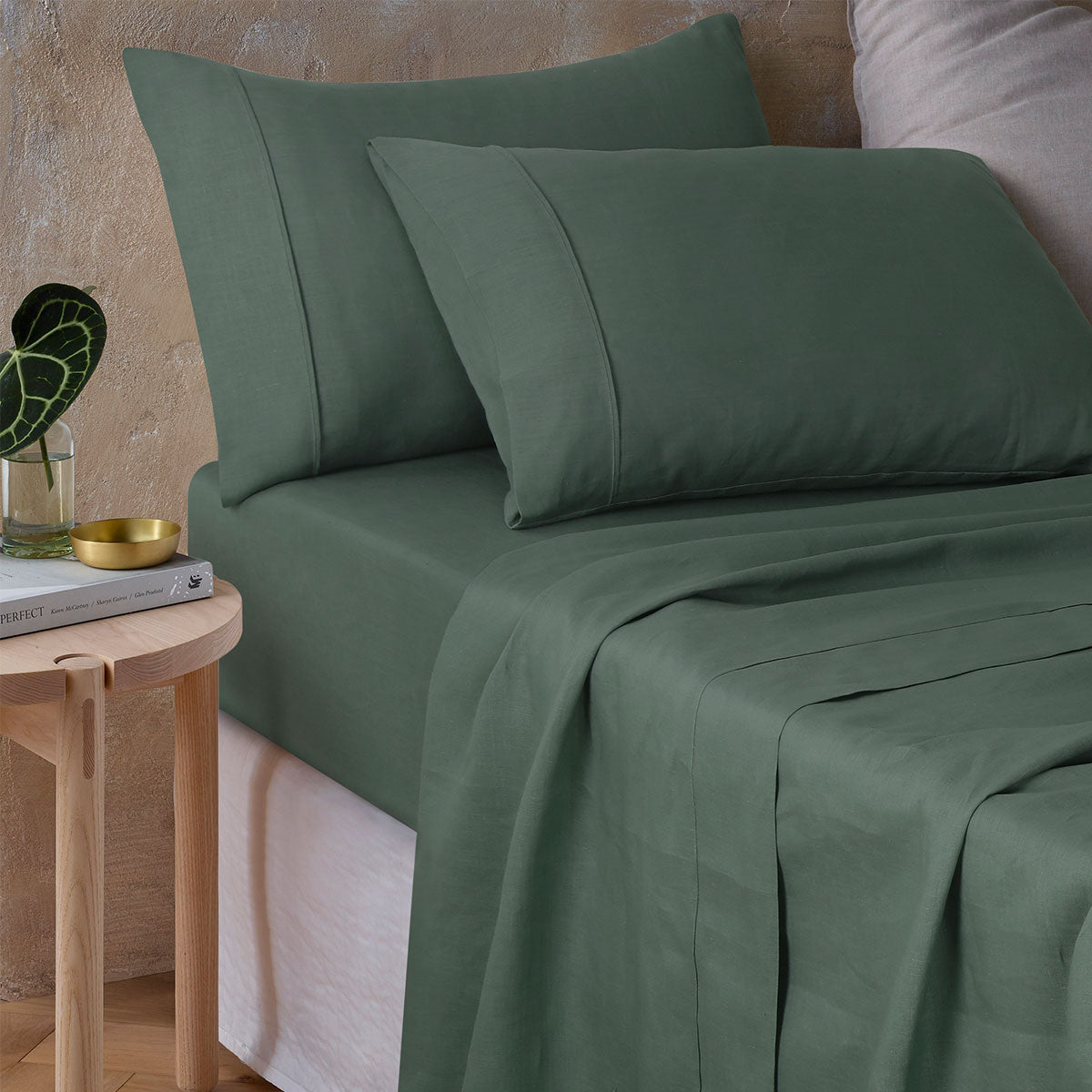 Sea Green 100% Hemp Sheet Set Queen by Vintage Design Homewares, showcasing soft and breathable fabric with eco-friendly features.