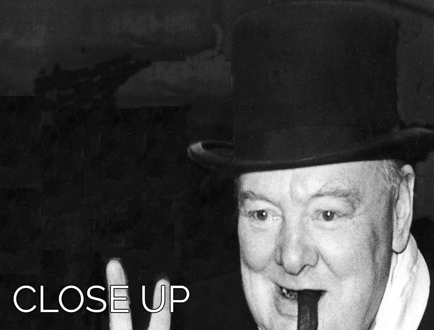 Winston Churchill giving the victory sign depicted in a stunning 3-panel canvas print, showcasing historical significance and artistic elegance.