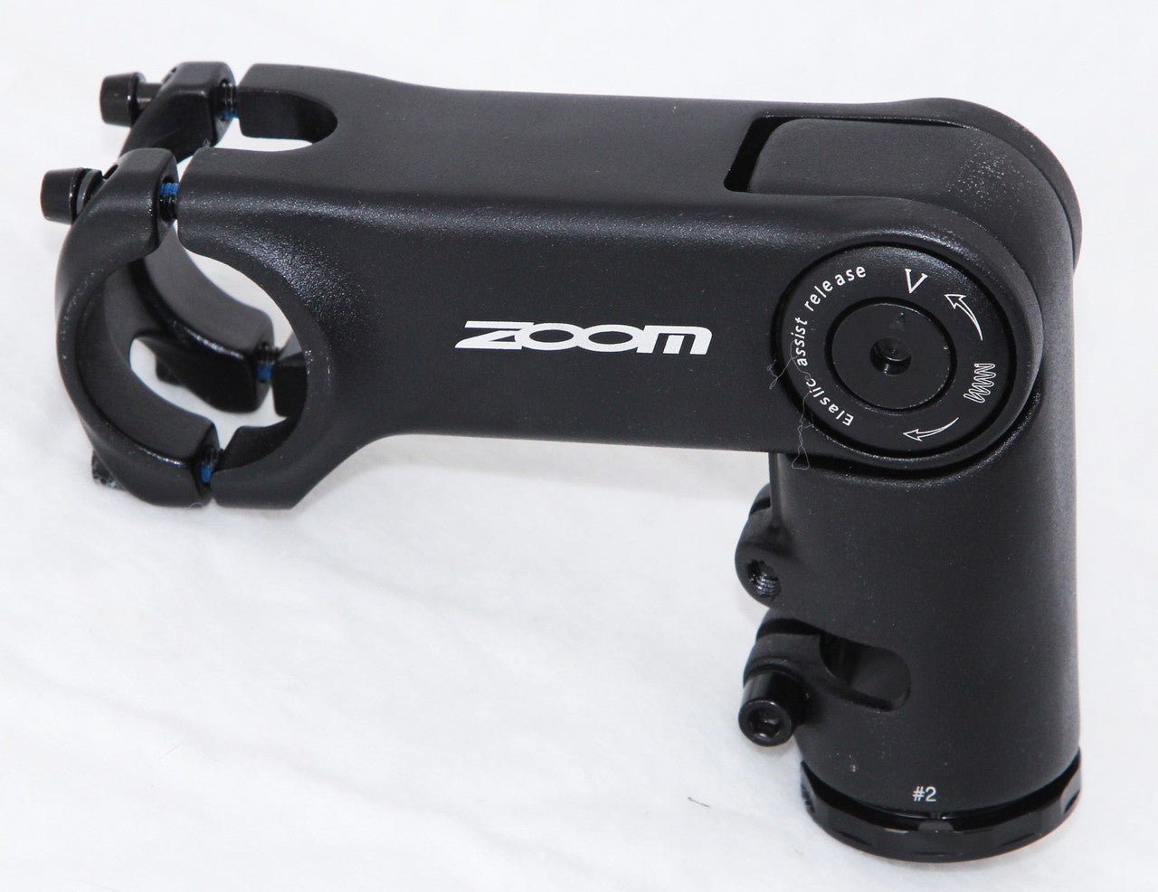 ZOOM TDS-D616 height adjustable stem for MTB and eBike, featuring cable integration and a sleek black finish.