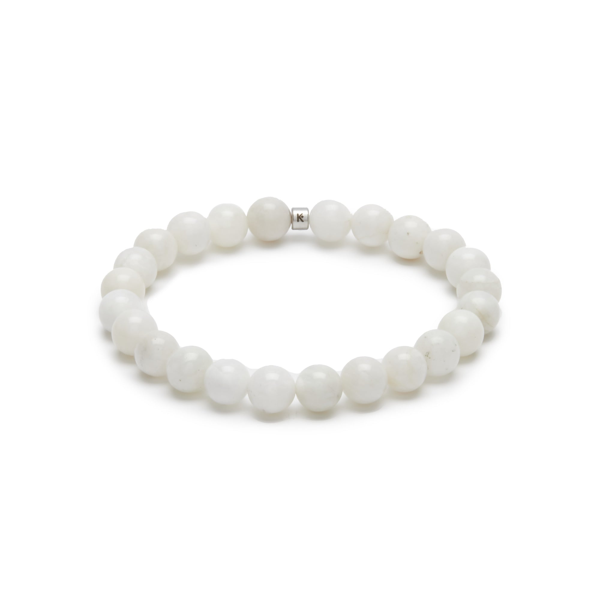 Bracelet en Pierre de Lune 'Energie' avec perles de 8 mm sur un fond neutre, mettant en valeur son design élégant et ses propriétés apaisantes.