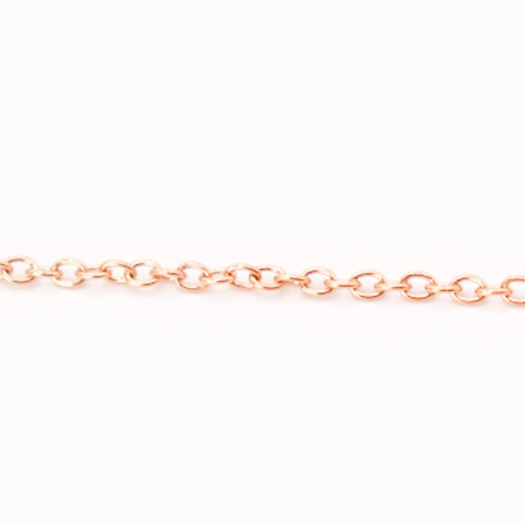 Chaîne forçat en acier inoxydable doré avec fermoir en plaqué Or 18k, élégante et durable.