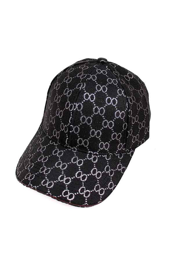 A stylish baseball cap with adjustable Velcro closure, perfect for casual wear and outdoor activities.