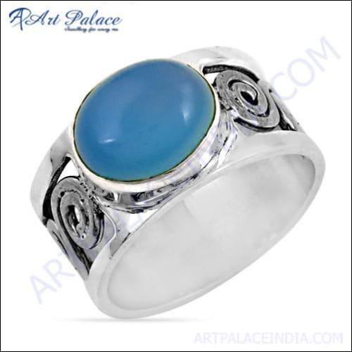 Cute blue chalcedony gemstone silver ring featuring intricate fretwork design, showcasing elegance and craftsmanship.