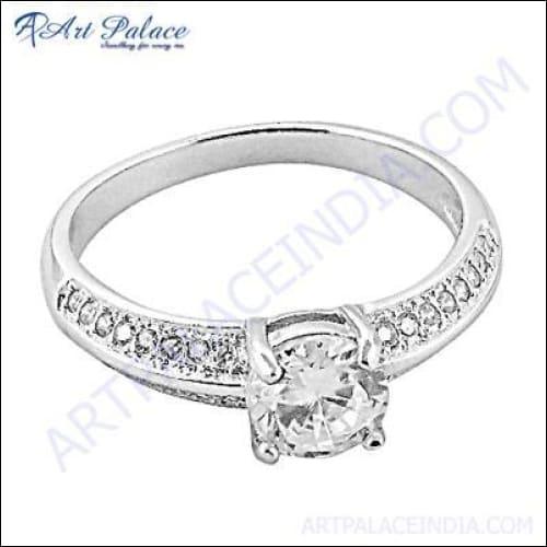 Elegant 925 silver ring featuring delicate cubic zirconia gemstones, showcasing a sophisticated design perfect for any occasion.