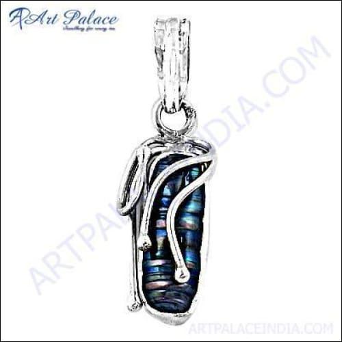 Elegant Pearl and Silver Pendant Necklace showcasing a beautiful pearl pendant on a delicate silver chain, perfect for stylish occasions.