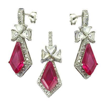 Famous Design Multi Stone Gemstone Silver Pendant Set showcasing intricate craftsmanship and vibrant gemstones.