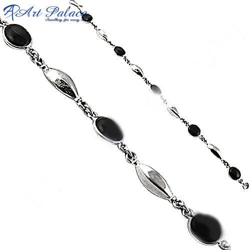 A beautiful Black Onyx Gemstone Silver Bracelet made of 925 sterling silver, showcasing genuine black onyx stones in an elegant design.