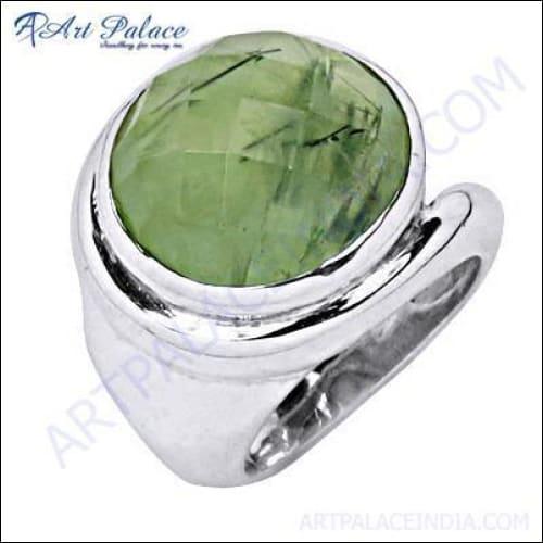 Newest Style Green Aventurine Gemstone Silver Ring made of 925 sterling silver, featuring a vibrant green aventurine stone.