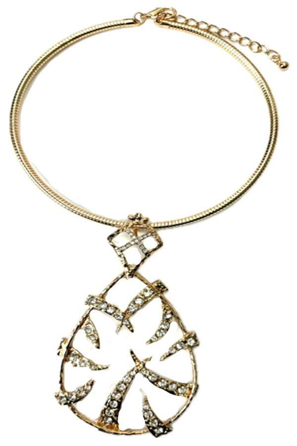 Oversize Pendant Choker Necklace Set featuring a large 3.5-inch pendant and adjustable clasp, perfect for stylish outfits.