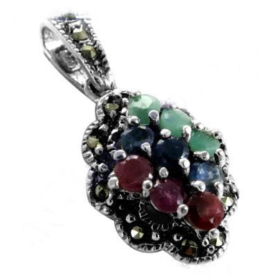 A beautiful 925 silver pendant featuring a vibrant green gemstone, showcasing intricate craftsmanship and elegant design.