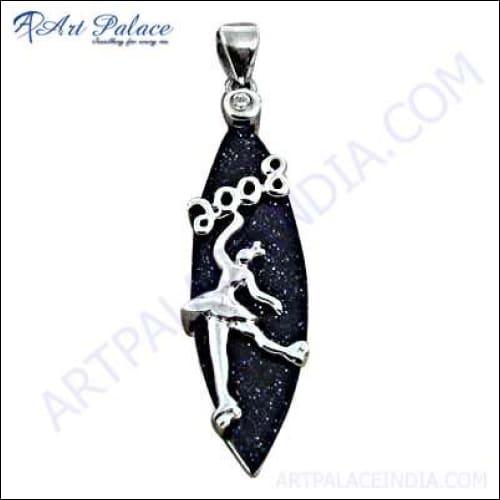 Royal Blue Sun Star Silver Gemstone Pendant showcasing a vibrant blue gemstone set in elegant silver, perfect for stylish jewelry lovers.