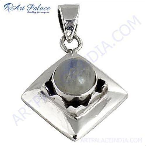Royal Style Rainbow Moonstone Pendant in 925 Sterling Silver, showcasing its iridescent colors and elegant design.
