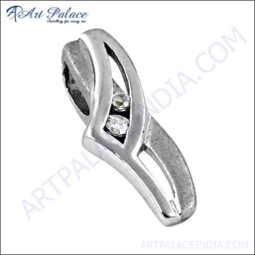 A stunning 925 silver pendant featuring a brilliant cubic zirconia gemstone, showcasing elegant craftsmanship and modern design.