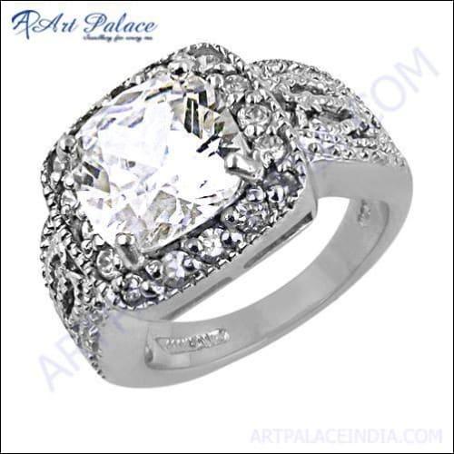 A stunning 925 sterling silver ring featuring a brilliant cubic zirconia stone, showcasing exquisite craftsmanship and elegant design.