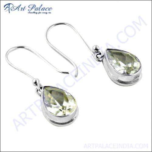 A pair of stunning 925 sterling silver earrings featuring sparkling cubic zirconia stones, showcasing elegance and craftsmanship.