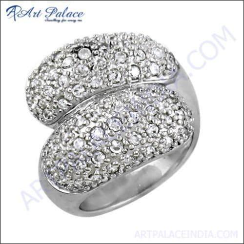 A stunning cubic zirconia gemstone silver ring made of 925 sterling silver, showcasing its elegant design and sparkling stone.