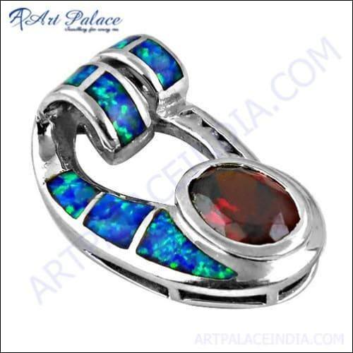 Stunning Inley CZ Garnet Gemstone Silver Pendant showcasing a vibrant garnet stone set in elegant silver.