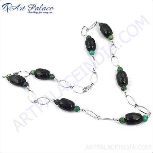 Stylish Beaded Necklace Jewelry featuring intricate beadwork and elegant design, perfect for any occasion.