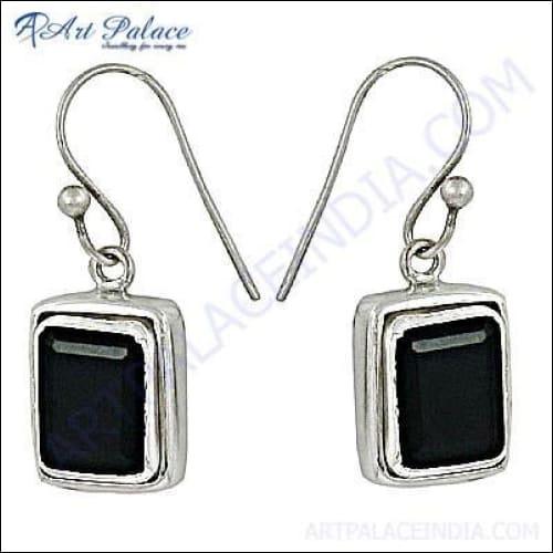 Stylish black onyx gemstone silver earrings showcasing elegant design and craftsmanship, perfect for any occasion.
