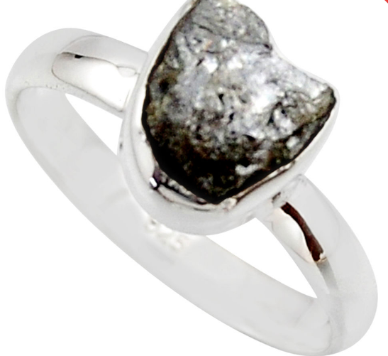 Bague ajustable en diamant et argent 925, symbolisant l'illumination et la clarté d'esprit, avec un design élégant.