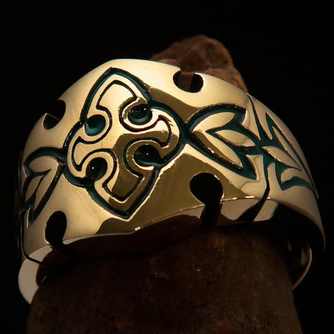 A beautifully crafted green Men's Fleur de Lis Ring made of solid brass with a mirror-polished finish and vibrant green enamel.