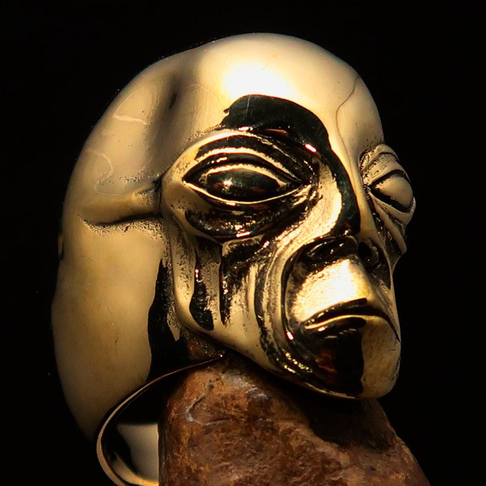 Men's Alien Visitor Ring featuring an intricately designed extraterrestrial face in solid brass, showcasing a modern and unique style.