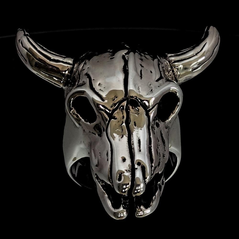 Men's Bull Skull Cowboy Ring made of solid sterling silver with an antiqued and polished finish, showcasing intricate details.