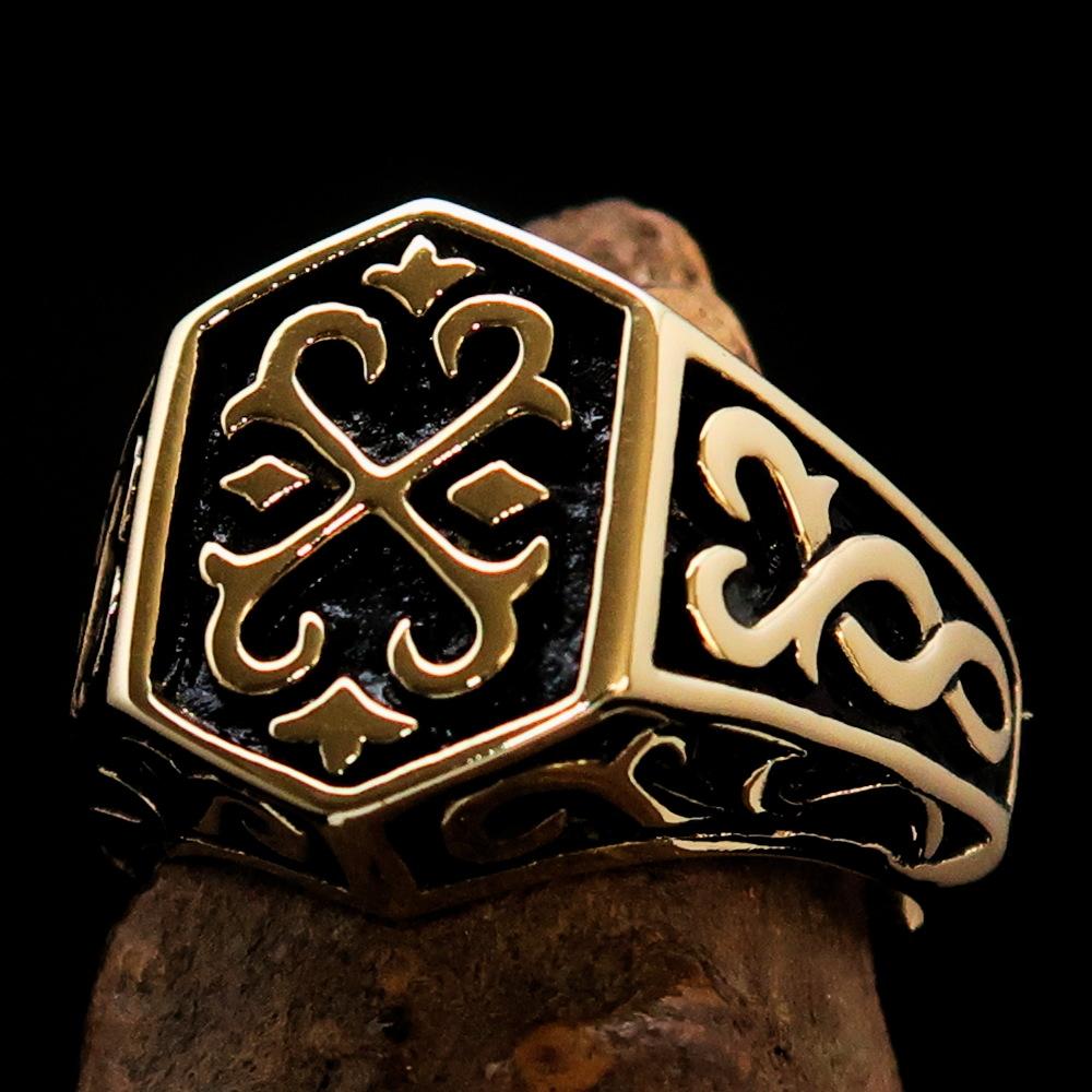 Men's Celtic Crest Ring made of solid brass with an antiqued finish, showcasing intricate Celtic designs.
