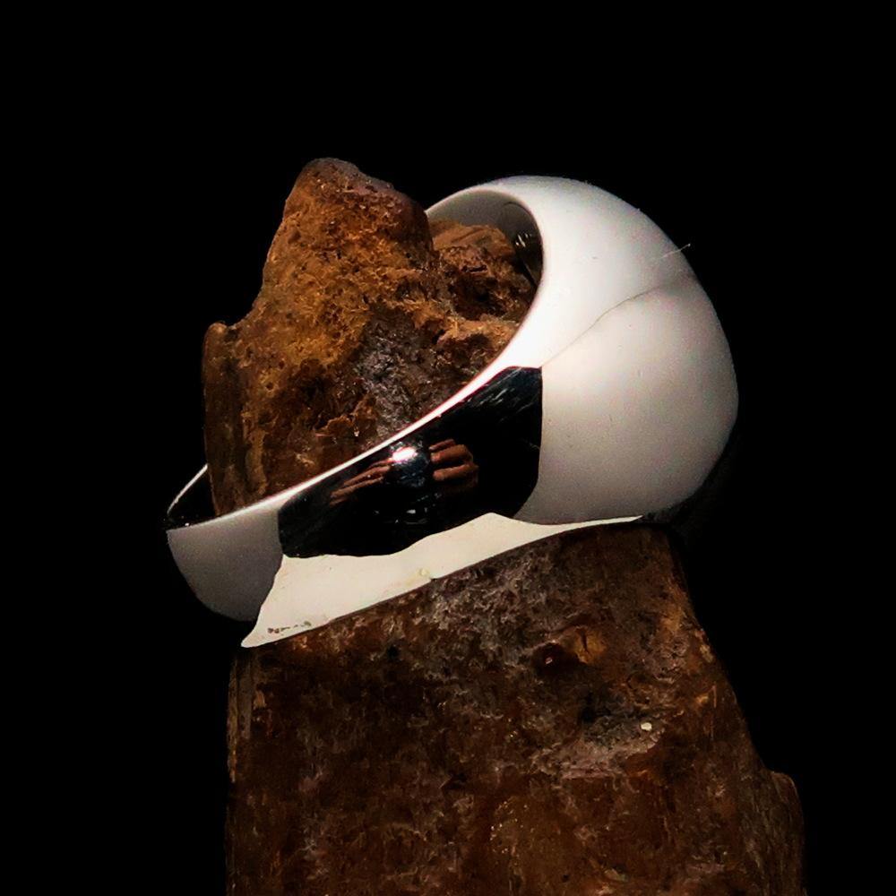 Men's French Foreign Legion Ring in black enamel and sterling silver, showcasing its polished finish and hallmark 925.