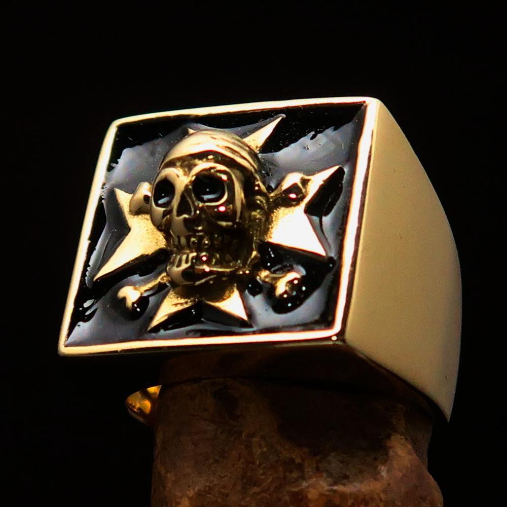 Men's Pirate Skull Ring featuring a Black Maltese Cross, crafted from solid brass with a high polished finish and black enamel detailing.
