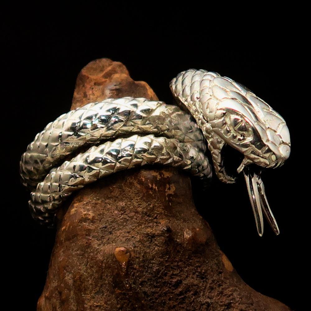 Men's Reptile Ring featuring a detailed Python Snake design in polished Sterling Silver 925, showcasing its intricate craftsmanship.