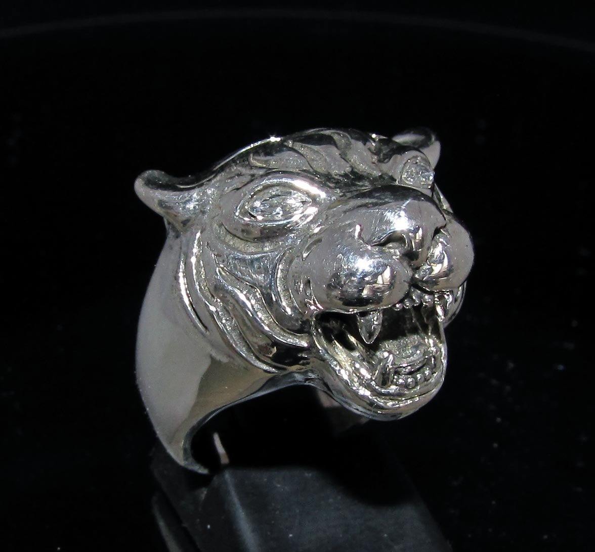 Excellent crafted Tiger Ring made of Sterling Silver 925 with white CZ eyes, showcasing intricate details and a polished finish.