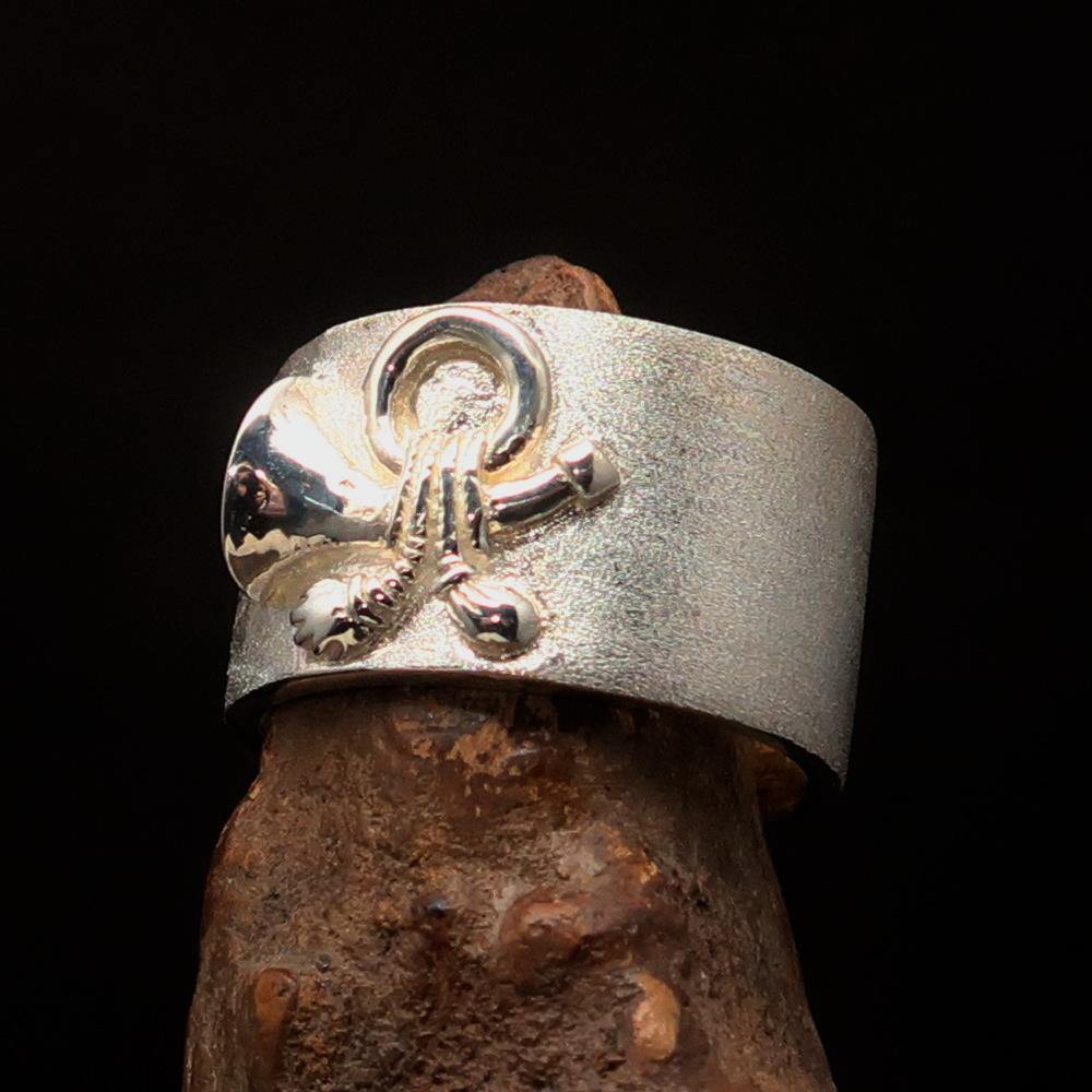 Yankee Cavalry Horn Ring in Two-Tone Matte Sterling Silver, showcasing its elegant design and 925 hallmark.