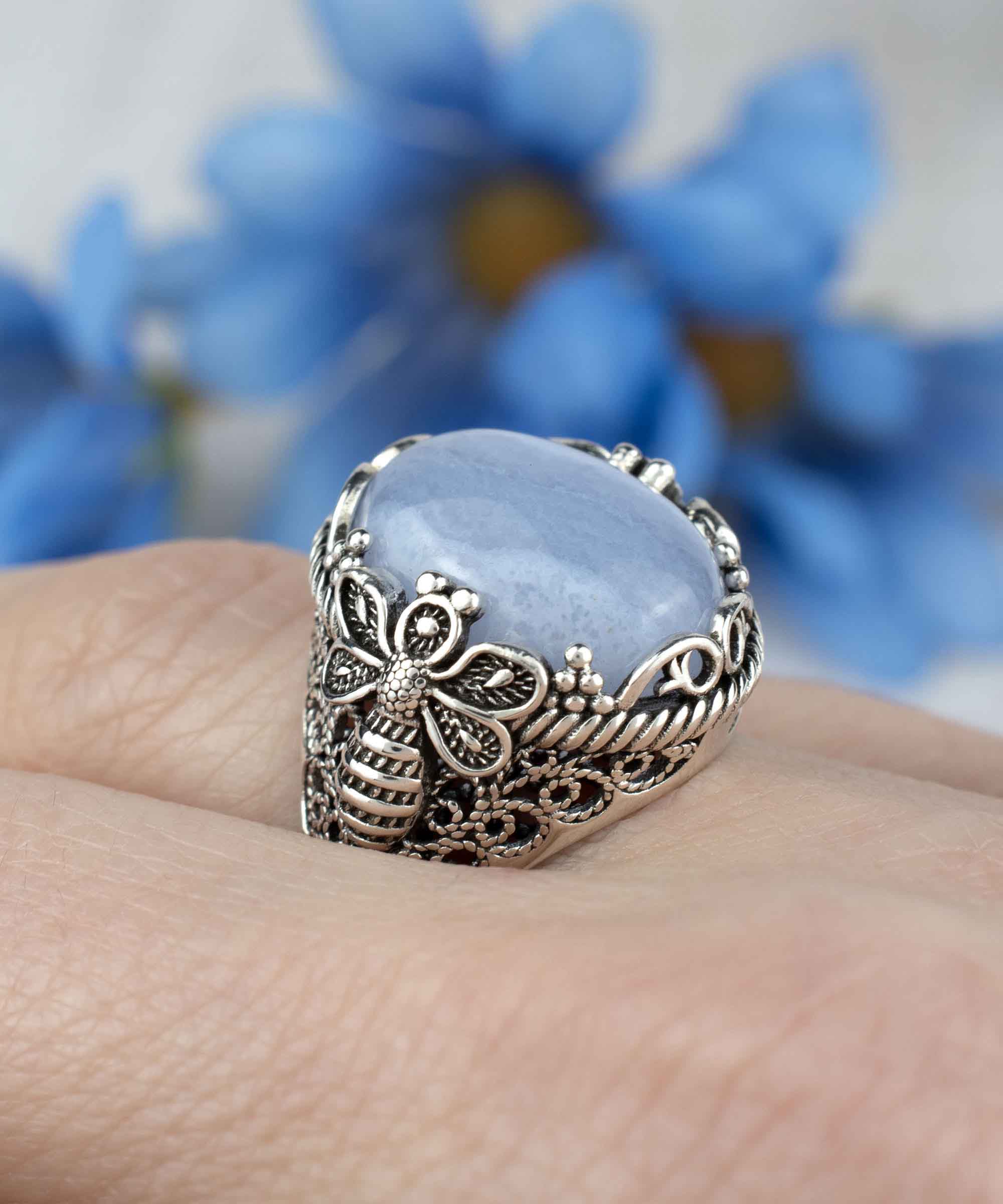Elegant 925 Sterling Silver ring featuring a blue lace agate gemstone with intricate filigree art bee design.